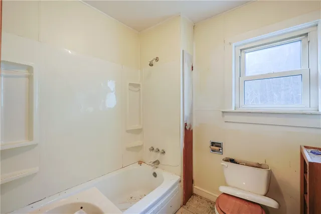 $149,900 | 5 Lee's Lane, Glocester, RI 02814