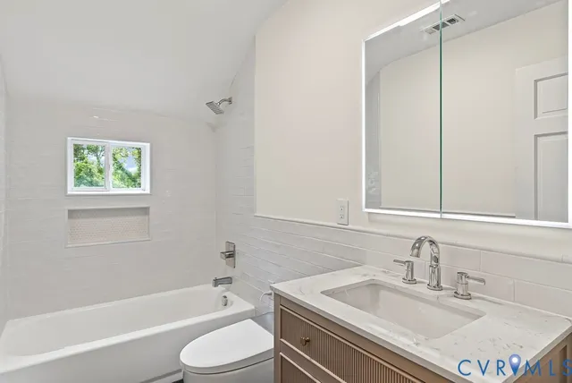 $350,000 | 830 Buffalo Street, Farmville, VA 23901