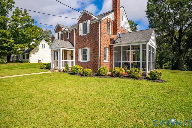 $350,000 | 830 Buffalo Street, Farmville, VA 23901