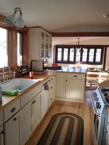 $3,200 | 48 Old Clubhouse Lane, Bristol, NH 03222