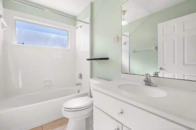 $369,000 | 5008 Adriatic Avenue, Tavares, FL 32778