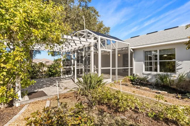 $369,000 | 5008 Adriatic Avenue, Tavares, FL 32778