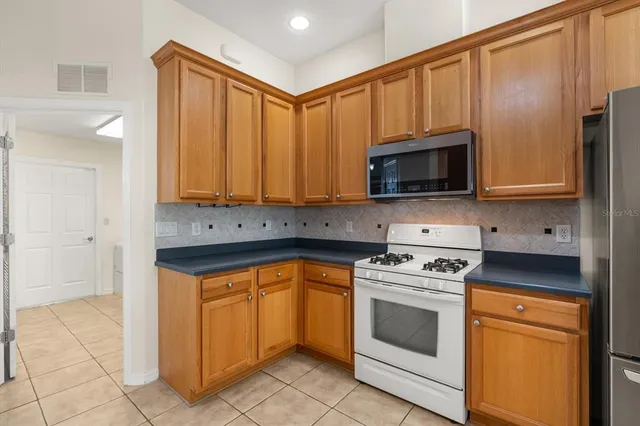 $369,000 | 5008 Adriatic Avenue, Tavares, FL 32778