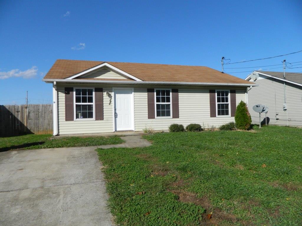 1050 Shadow Ridge Avenue Oak Grove, KY 42262 - Photo 1 of 9