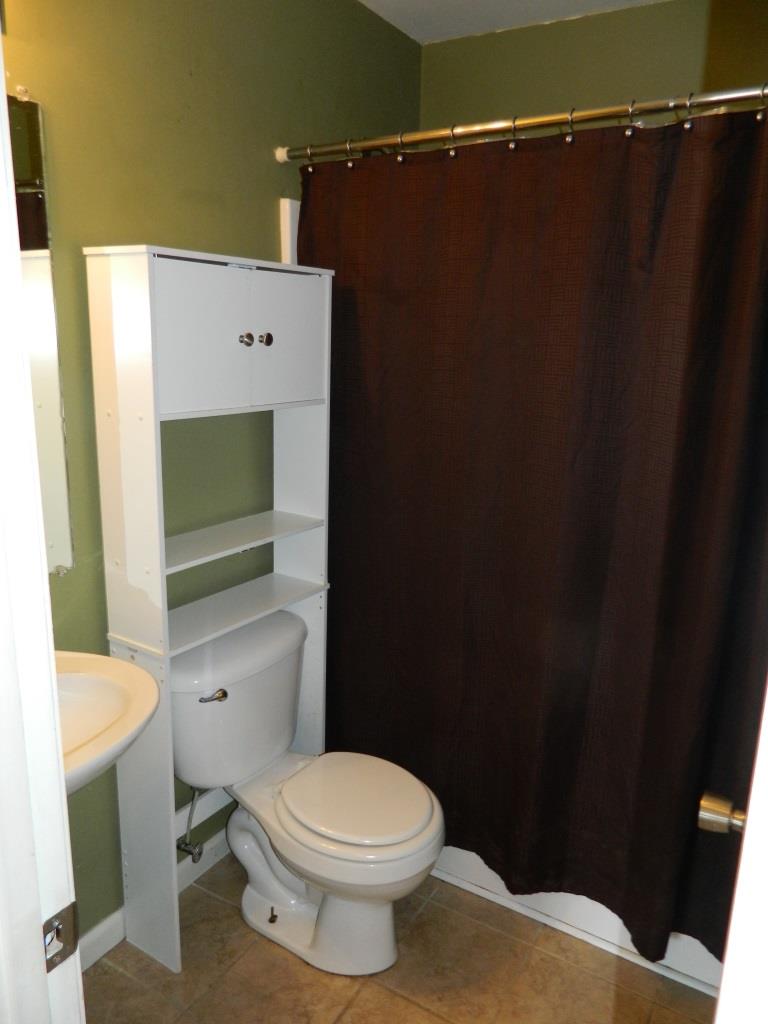 1050 Shadow Ridge Avenue Oak Grove, KY 42262 - Photo 5 of 9