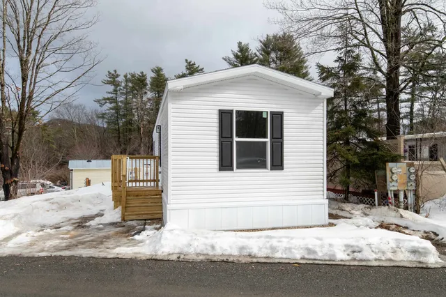 $92,999 | 201 Shady Pines, Westminster, VT 05158