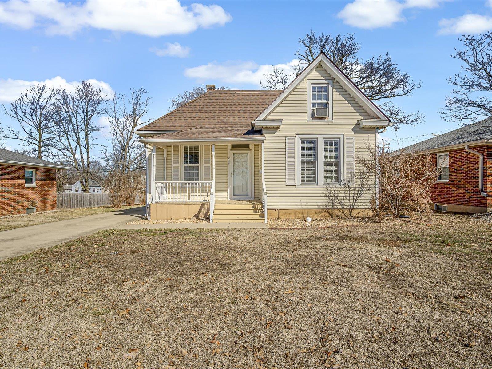 235 5th Avenue Edwardsville, IL 62025 - Photo 2 of 22