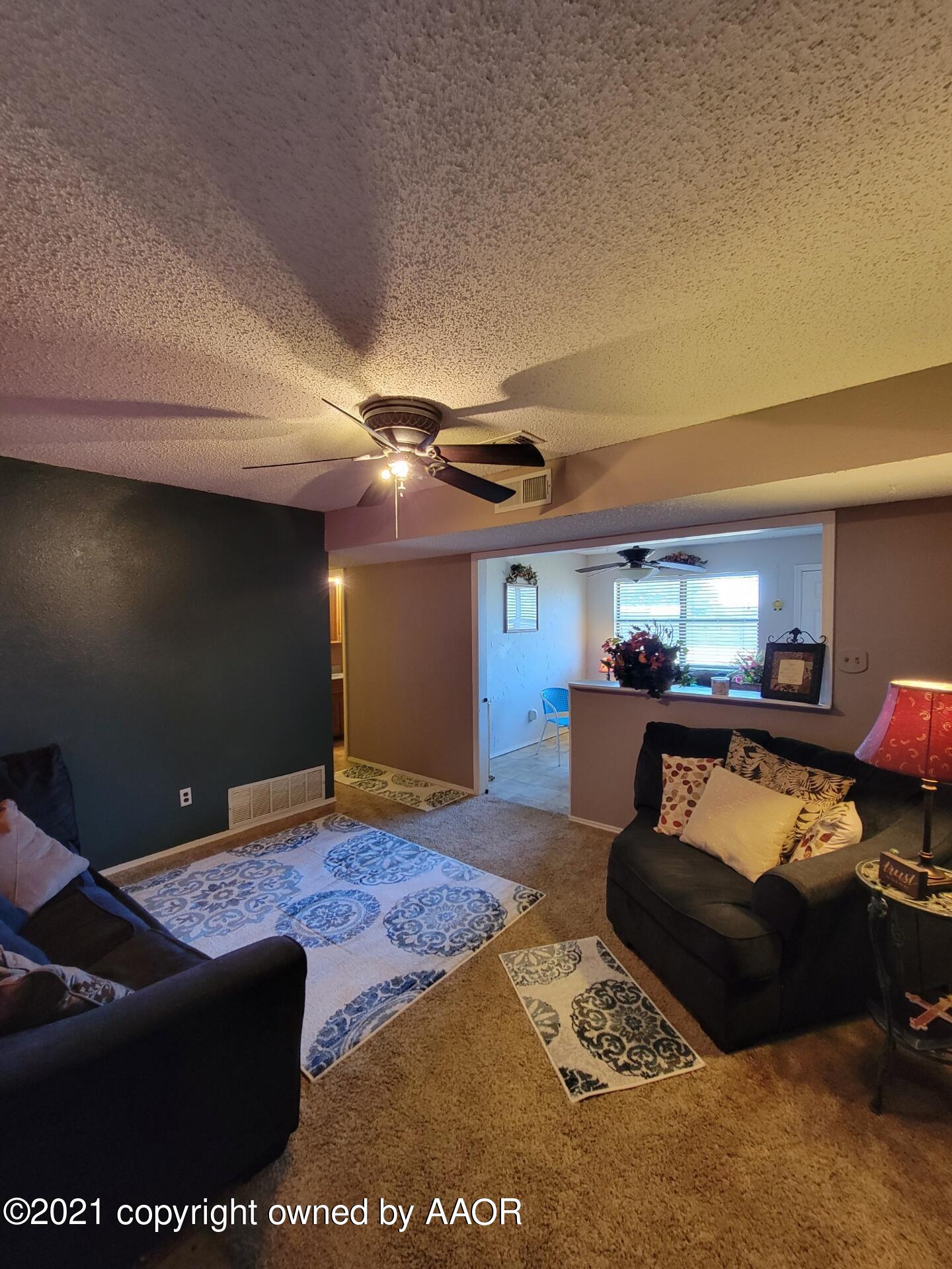 1002 South Ridgeland Avenue Fritch, TX 79036 - Photo 5 of 13 76352