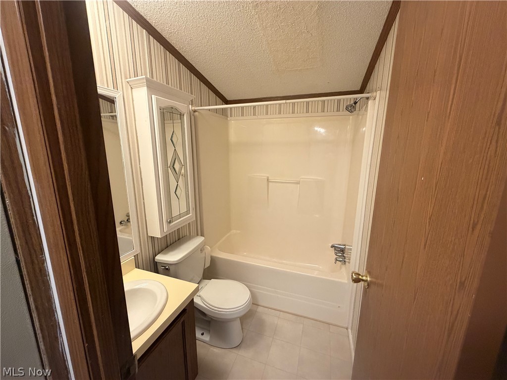 2476 Cunningham Road Salem, OH 44460 - Photo 4 of 13