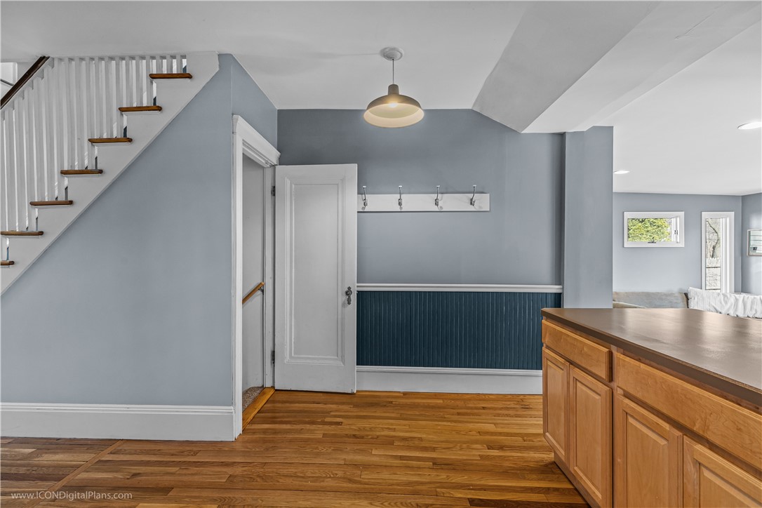 19 Cold Spring Street Providence, RI 02906 - Photo 17 of 50