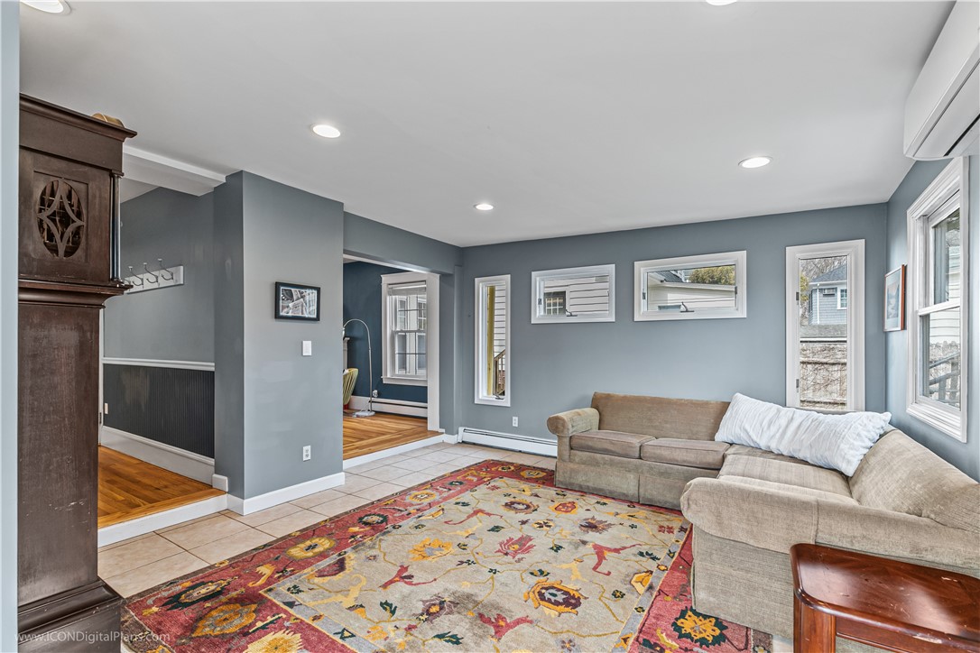 19 Cold Spring Street Providence, RI 02906 - Photo 18 of 50