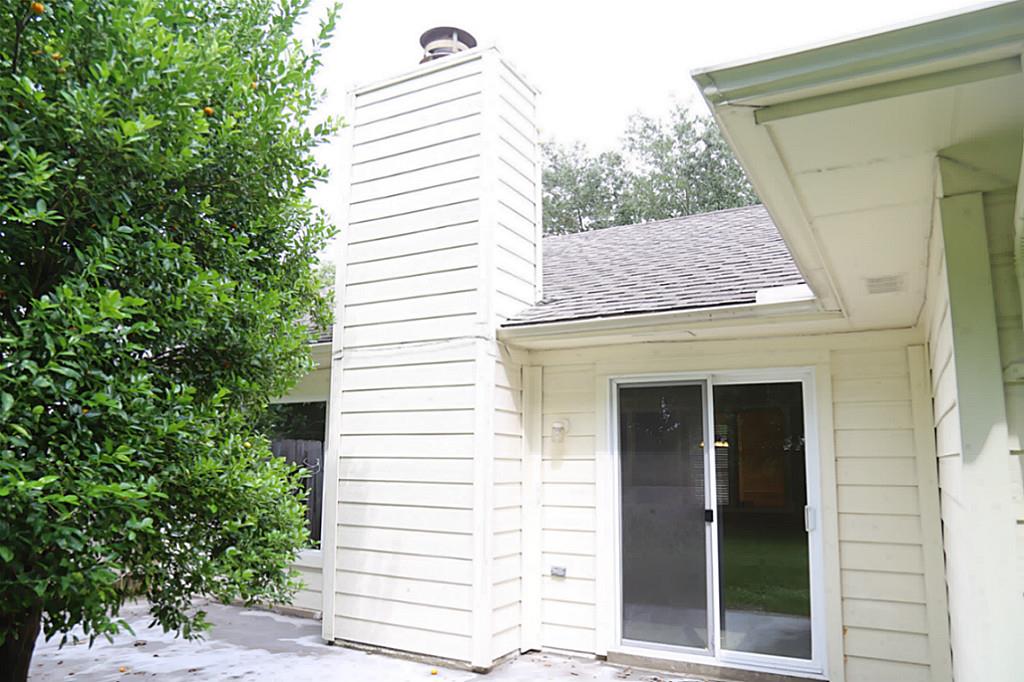 2410 Old Fort Road Sugar Land, TX 77479 - Photo 19 of 22