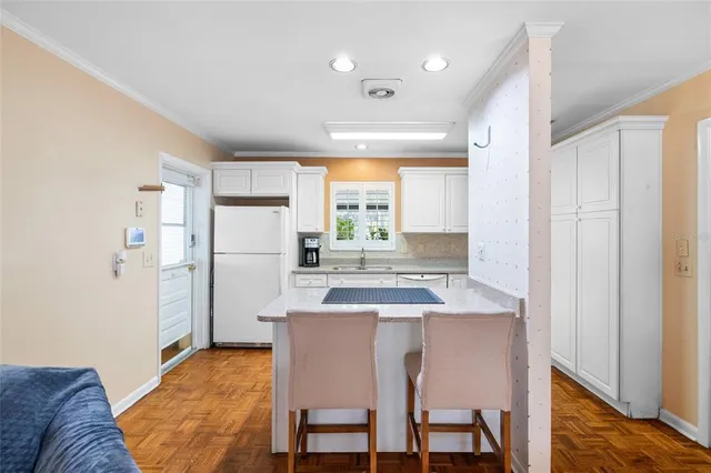 $550,000 | 11006 Carrollwood Drive, Tampa, FL 33618