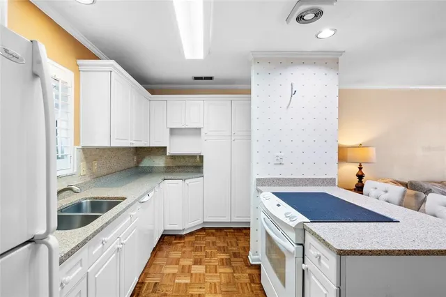 $550,000 | 11006 Carrollwood Drive, Tampa, FL 33618