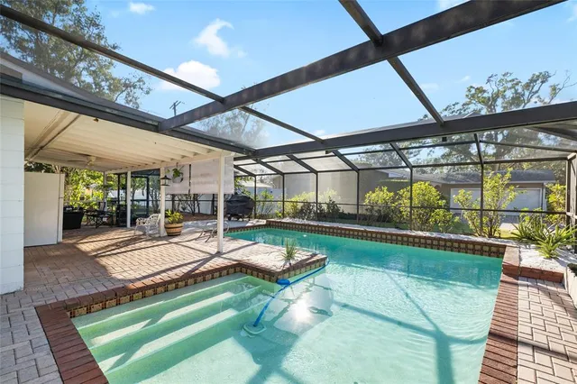 $550,000 | 11006 Carrollwood Drive, Tampa, FL 33618