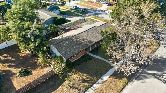 $550,000 | 11006 Carrollwood Drive, Tampa, FL 33618