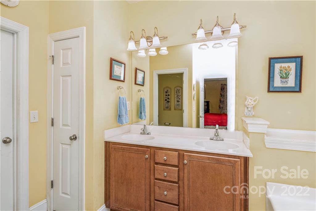 1631 Privette Road Matthews, NC 28105 - Photo 26 of 36 Gallery Image 26