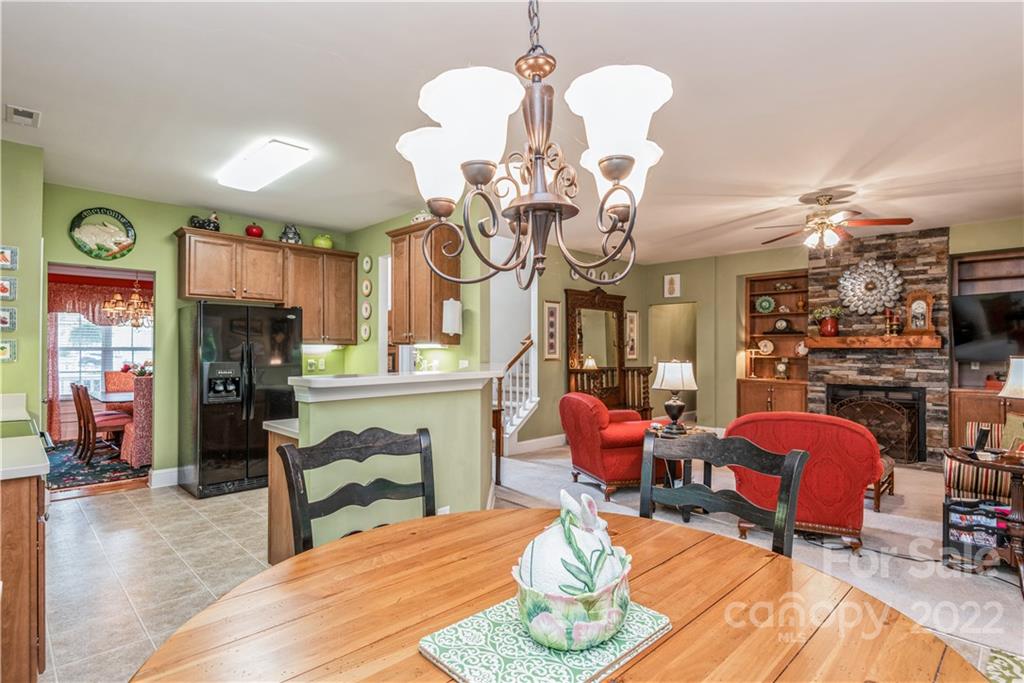 1631 Privette Road Matthews, NC 28105 - Photo 8 of 36 Gallery Image 8
