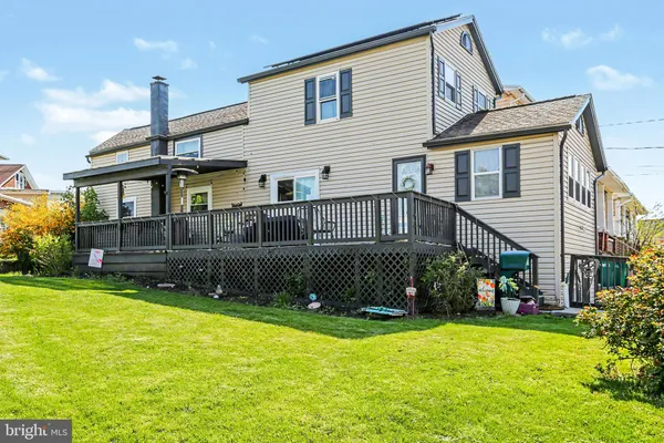 $2,300 | 210 West Dauphin Street, Enola, PA 17025