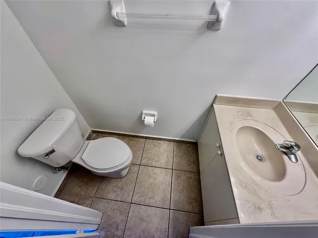 $1,950 | 1631 Southeast 30th Street, Unit 1631, Homestead, FL 33035