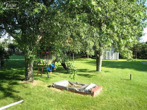 10087 West Stanley Road Flushing, MI 48433 - Photo 2 of 26 20414735-1.JPG