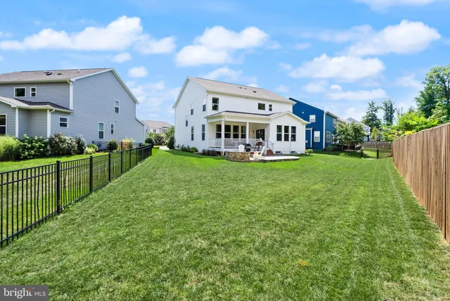 $999,900 | 125 Dizerega Court, Leesburg, VA 20175