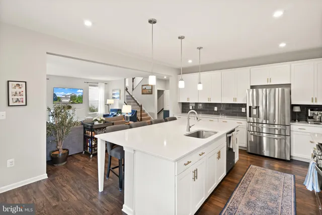 $999,900 | 125 Dizerega Court, Leesburg, VA 20175