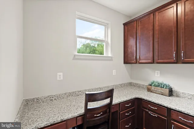 $999,900 | 125 Dizerega Court, Leesburg, VA 20175