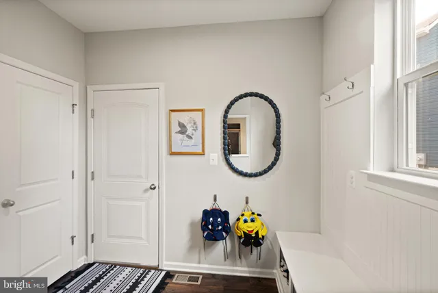 $999,900 | 125 Dizerega Court, Leesburg, VA 20175