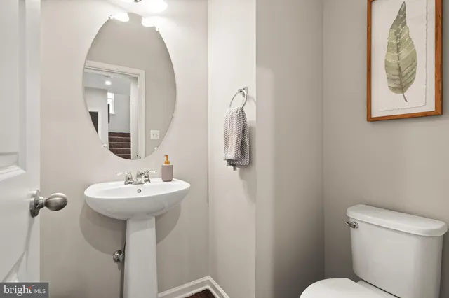 $999,900 | 125 Dizerega Court, Leesburg, VA 20175