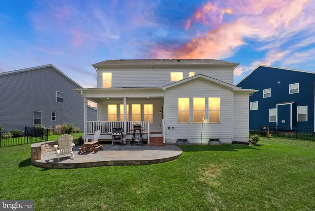 $999,900 | 125 Dizerega Court, Leesburg, VA 20175