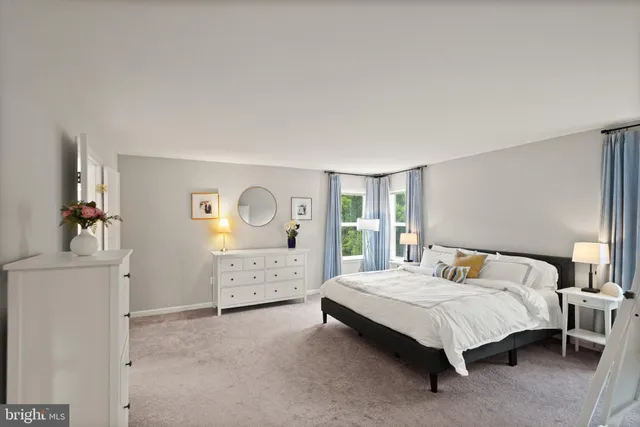 $999,900 | 125 Dizerega Court, Leesburg, VA 20175