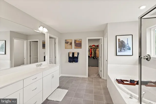 $999,900 | 125 Dizerega Court, Leesburg, VA 20175