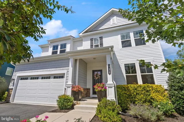 $999,900 | 125 Dizerega Court, Leesburg, VA 20175