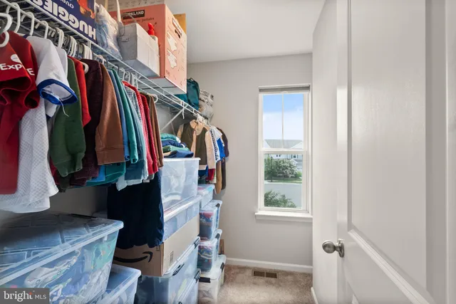 $999,900 | 125 Dizerega Court, Leesburg, VA 20175