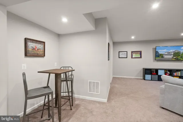 $999,900 | 125 Dizerega Court, Leesburg, VA 20175