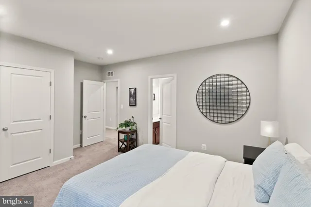 $999,900 | 125 Dizerega Court, Leesburg, VA 20175