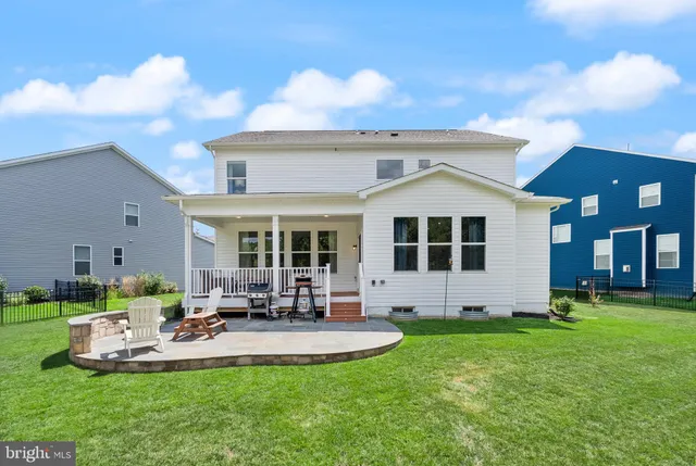 $999,900 | 125 Dizerega Court, Leesburg, VA 20175