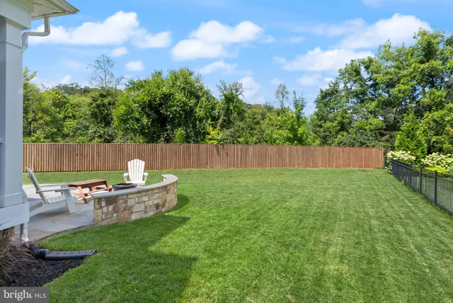 $999,900 | 125 Dizerega Court, Leesburg, VA 20175