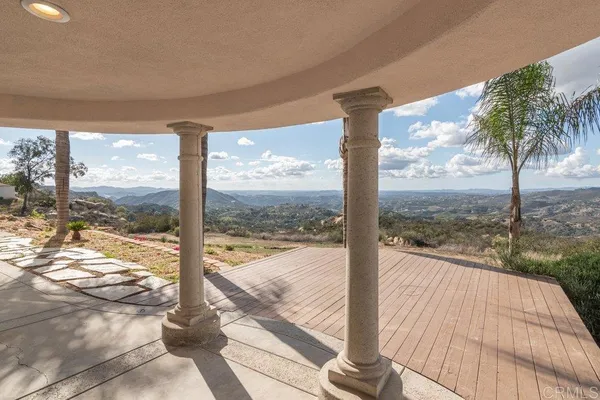 $1,099,000 | 1810 Via Ladera, Fallbrook, CA 92028