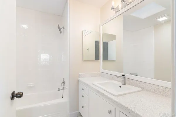 $1,099,000 | 1810 Via Ladera, Fallbrook, CA 92028
