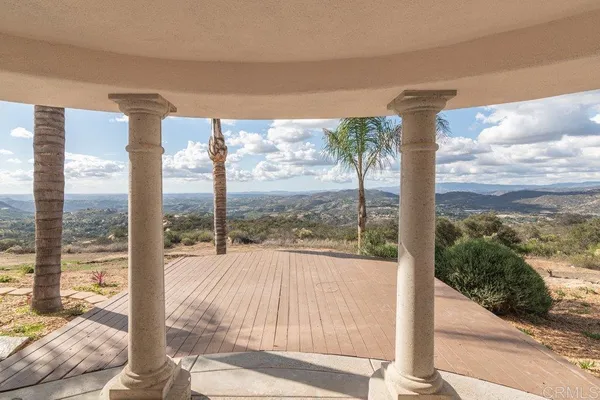 $1,099,000 | 1810 Via Ladera, Fallbrook, CA 92028