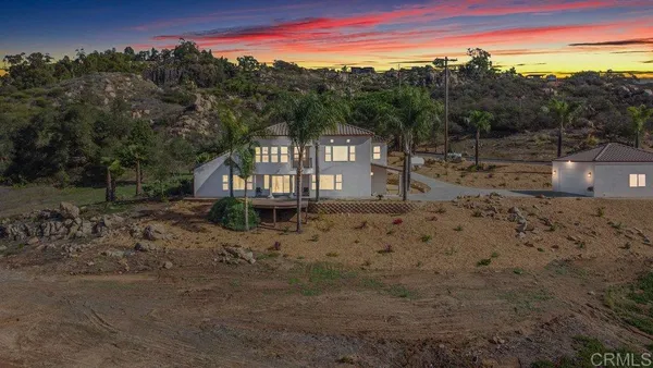 $1,099,000 | 1810 Via Ladera, Fallbrook, CA 92028