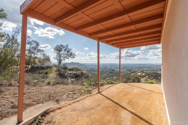 $1,099,000 | 1810 Via Ladera, Fallbrook, CA 92028