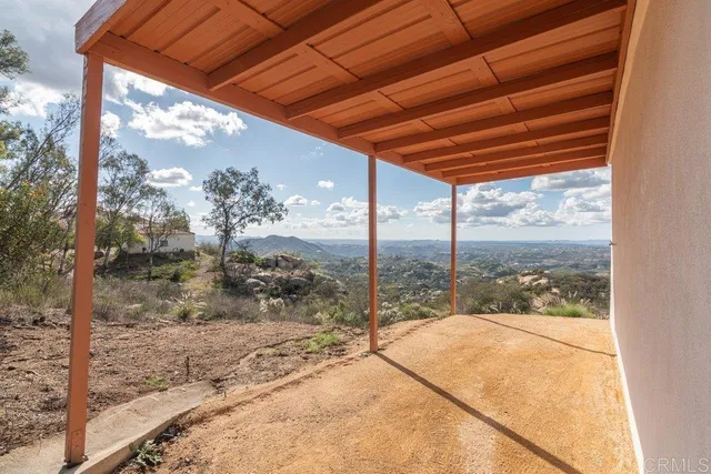 $1,150,000 | 1810 Via Ladera, Fallbrook, CA 92028