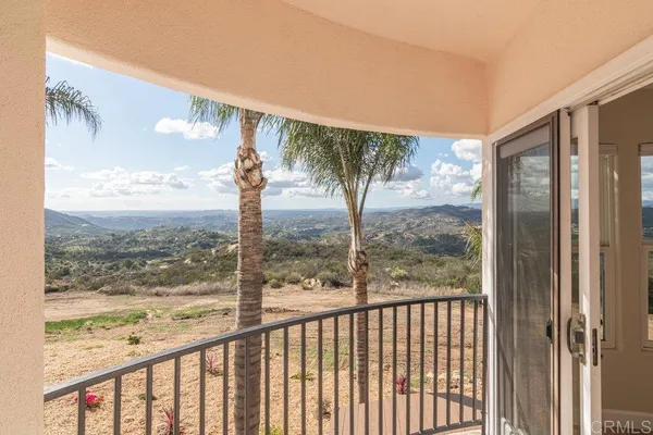 $1,099,000 | 1810 Via Ladera, Fallbrook, CA 92028
