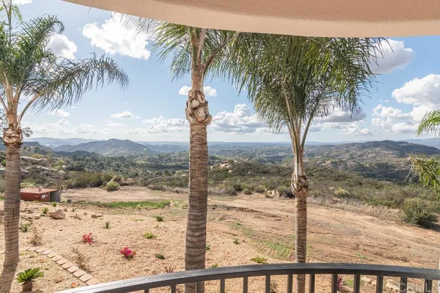 $1,150,000 | 1810 Via Ladera, Fallbrook, CA 92028