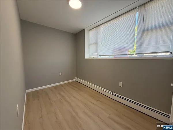 $2,700 | 9066 Palisade Plaza, Cliffside Park, NJ 07010