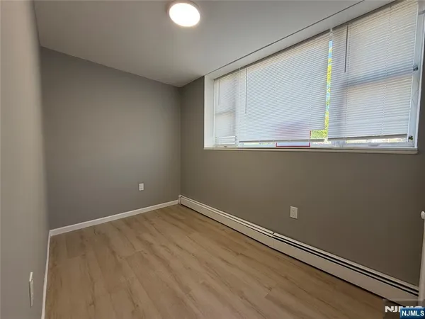 $2,700 | 9066 Palisade Plaza, Cliffside Park, NJ 07010