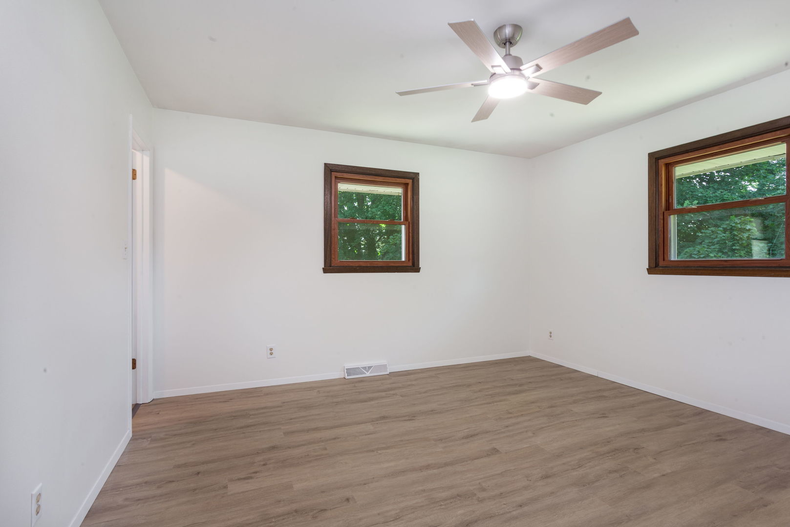 4776 Rainbow Ridge Rockford, IL 61109 - Photo 12 of 17